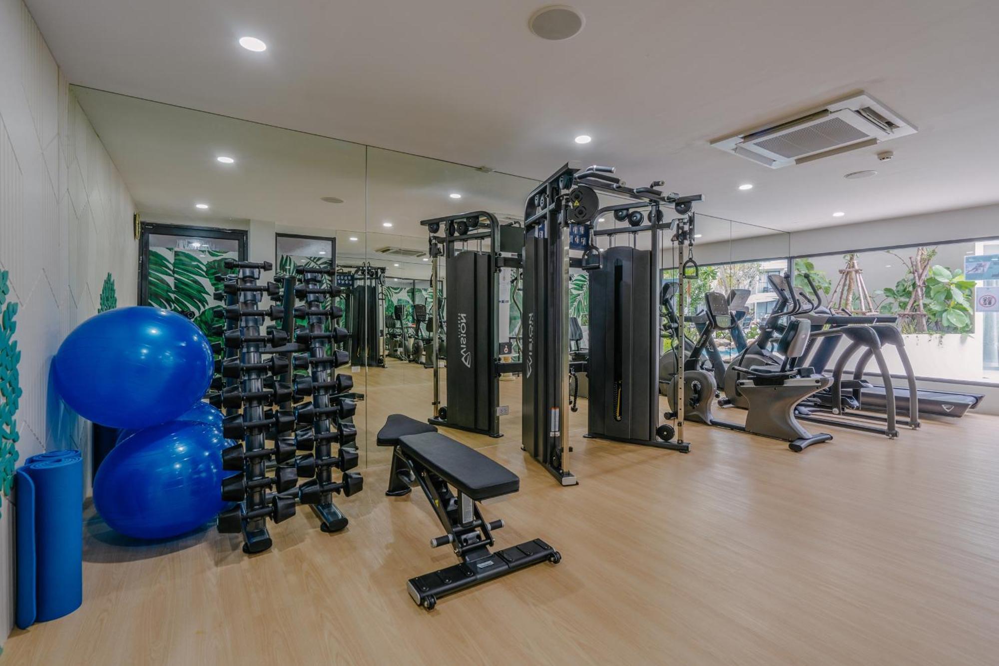 Phuket Emerald Beach Resort Karon Zewnętrze zdjęcie