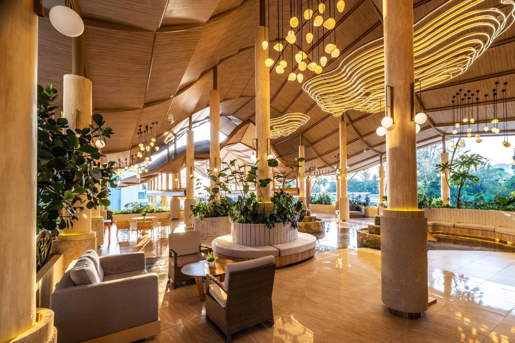 Phuket Emerald Beach Resort Karon Zewnętrze zdjęcie